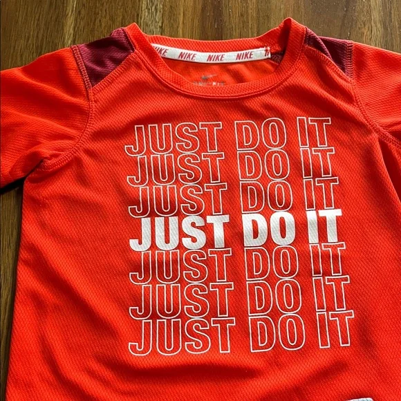 Nike Kids Red Tee and Gray Shorts Set - Picture 2 of 3